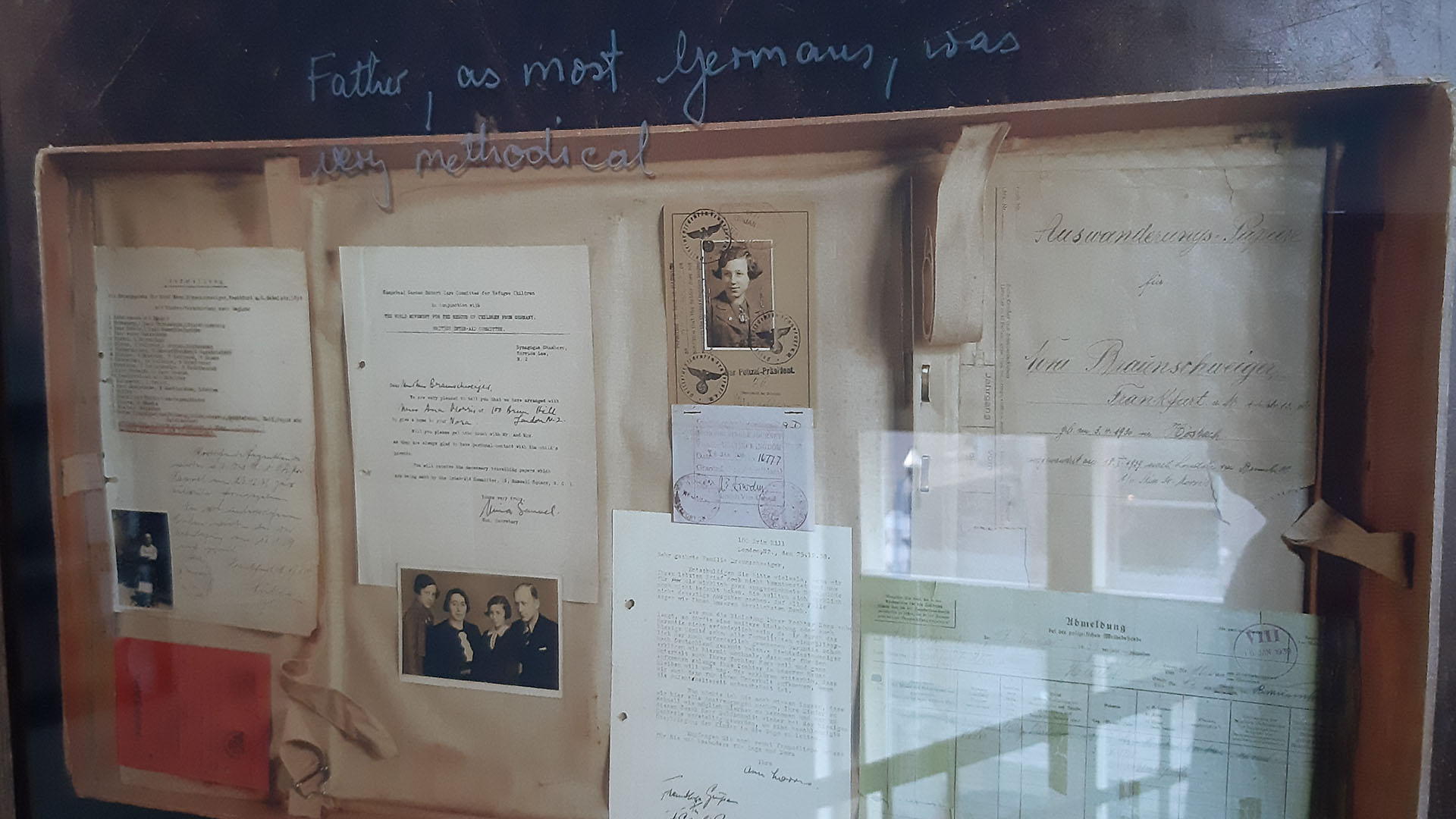 Ausstellung zu Kindertransporten 