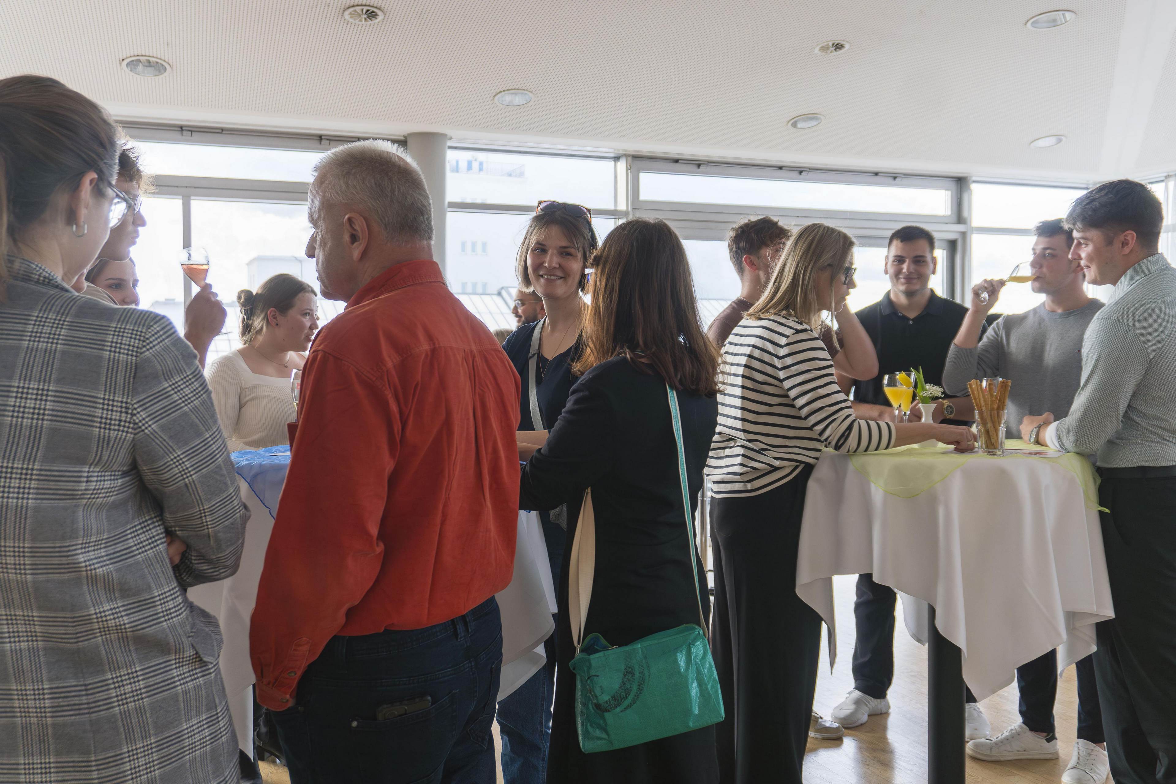 AbsolventInnen-Treffen an der HLW10 - Panorama Restaurant