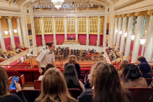 Blick in den großen Saal