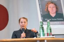 Ich war keine Heldin: Gespräch